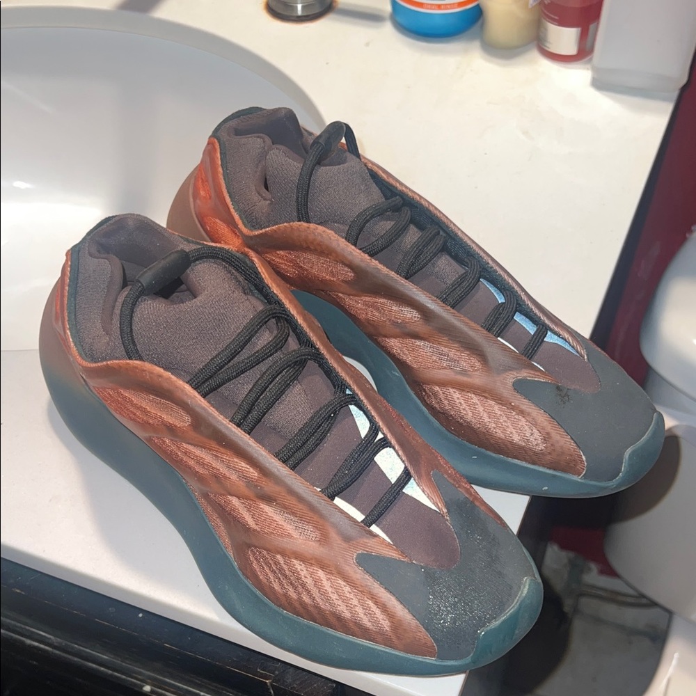 Yeezy Kids Sneakers Brown Gray Black